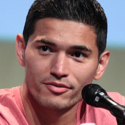 Miguel Gomez Autograph Profile
