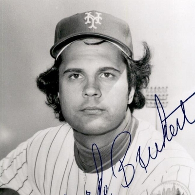 Mike Bruhert Autograph Profile