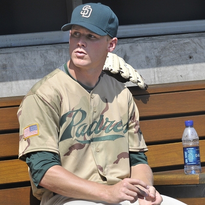 Mike Ekstrom Autograph Profile