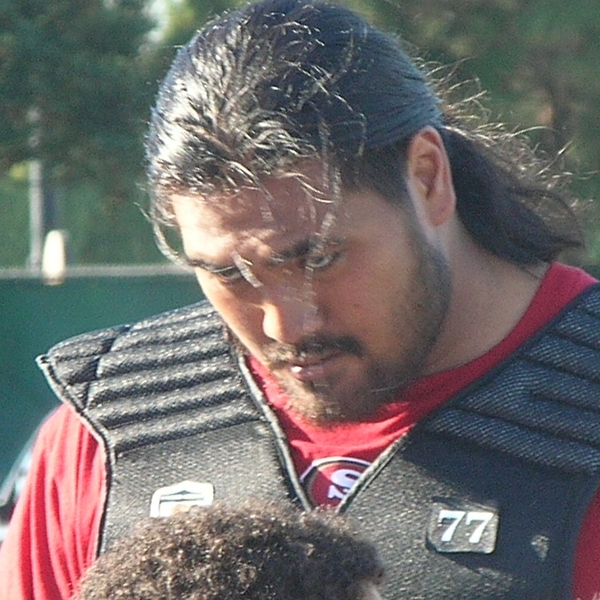 Mike Iupati