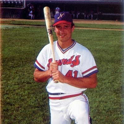 Mike Laga Autograph Profile