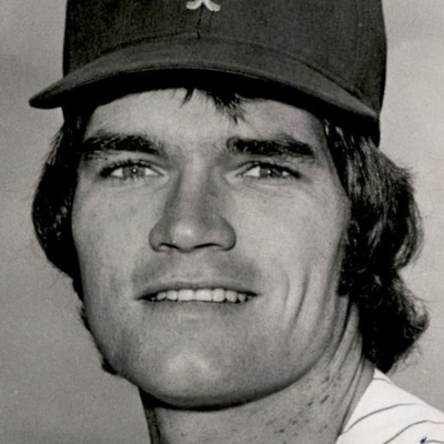 Mike Vail Autograph Profile