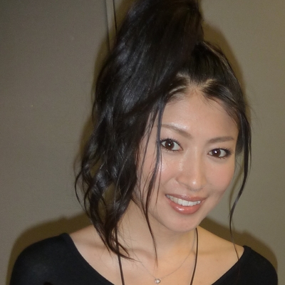 Minori Chihara Autograph Profile
