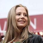 Mira Sorvino
