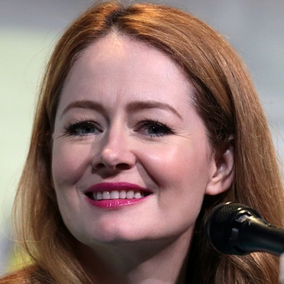 Miranda Otto Autograph Profile