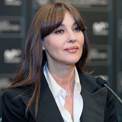 Monica Bellucci Autograph Profile