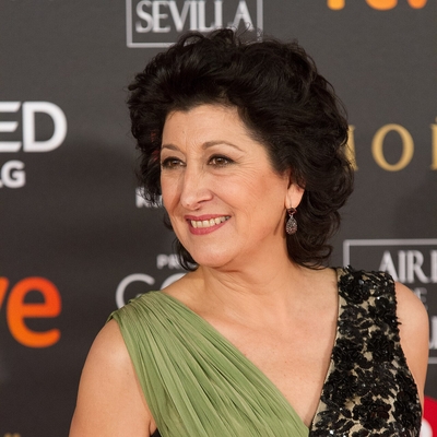 Montserrat Alcoverro Autograph Profile