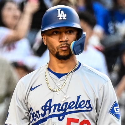 Mookie Betts Autograph Profile