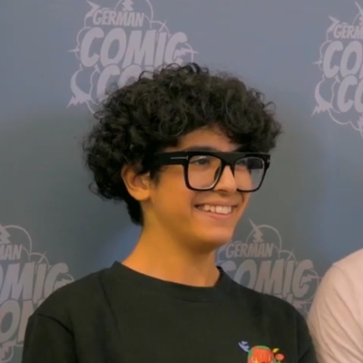Moosa Mostafa Autograph Profile