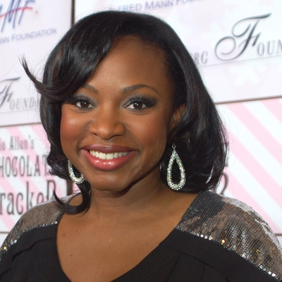 Naturi Naughton Autograph Profile