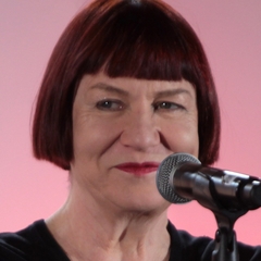 Nell Campbell