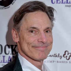 Nicholas Guest