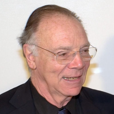 Nicholas Pileggi Autograph Profile
