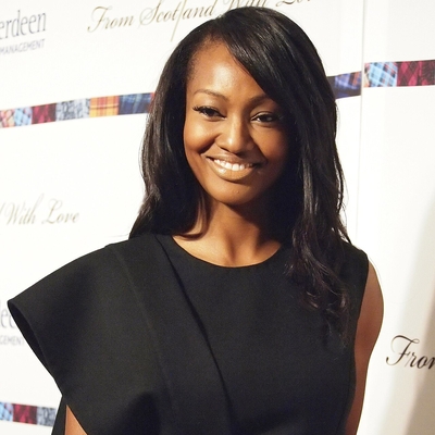 Nichole Galicia Autograph Profile