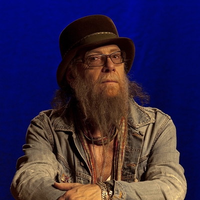 Nikke Ström