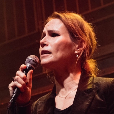 Nina Persson Autograph Profile