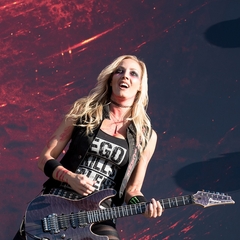 Nita Strauss