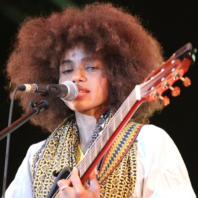 Nneka Autograph Profile