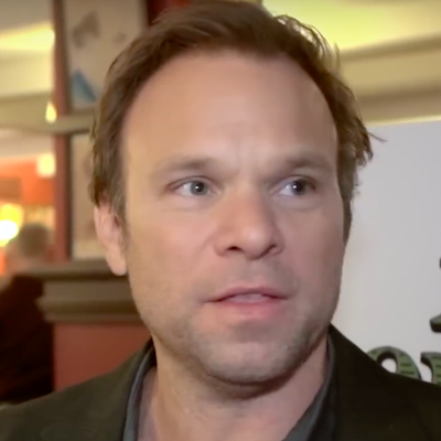 Norbert Leo Butz Autograph Profile