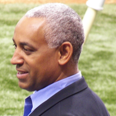 Omar Minaya Autograph Profile