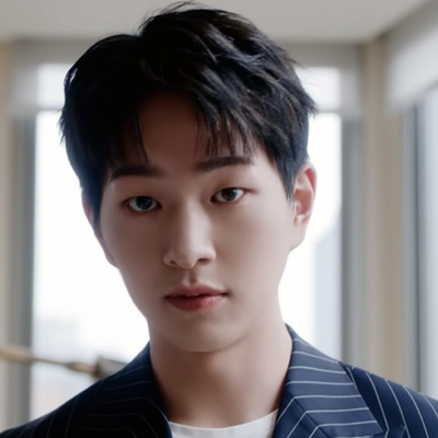 Onew Autograph Profile