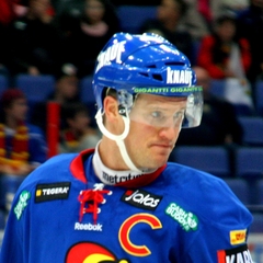 Ossi Väänänen