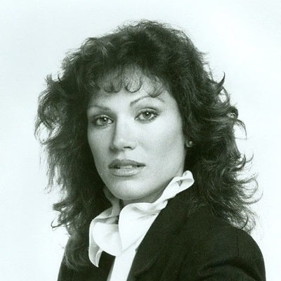 Pamela Hensley Autograph Profile