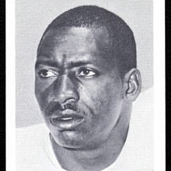 Paul Lowe