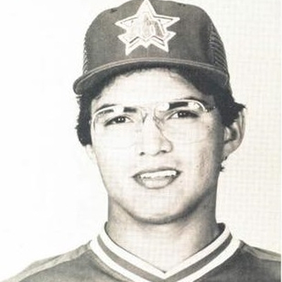 Paul Serna Autograph Profile