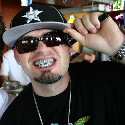 Paul Wall Autograph Profile