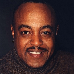Peabo Bryson