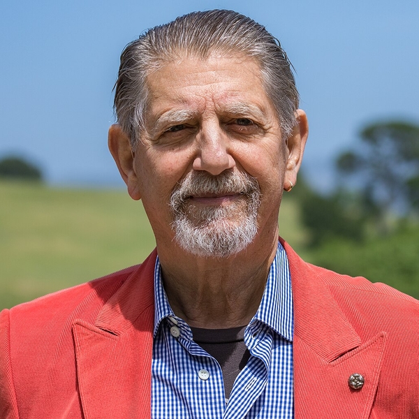 Peter Coyote