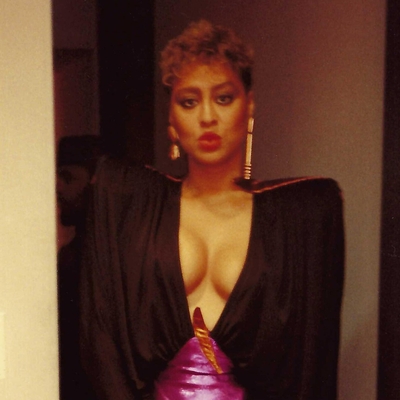 Phyllis Hyman Autograph Profile