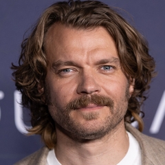 Pilou Asbæk