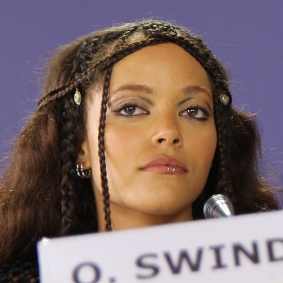 Quintessa Swindell Autograph Profile
