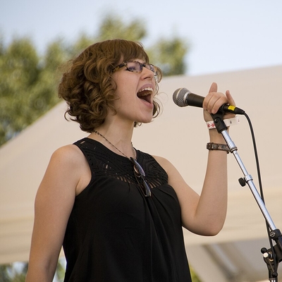 Rachael Price Autograph Profile