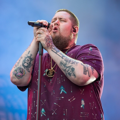 Rag'n'Bone Man Autograph Profile