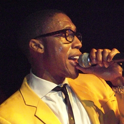 Raphael Saadiq Autograph Profile