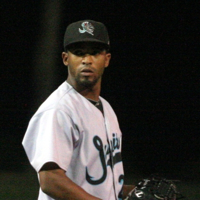 Raudel Lazo Autograph Profile