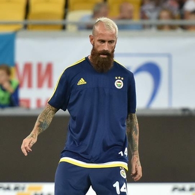 Raul Meireles Autograph Profile