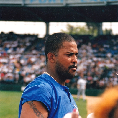 Raul Mondesi Autograph Profile