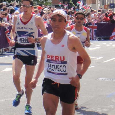 Raúl Pacheco Autograph Profile