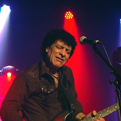 Ray Dorset Autograph Profile