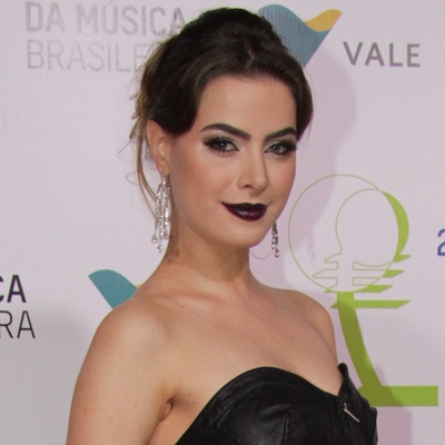 Rayanne Morais Autograph Profile