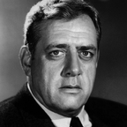 Raymond Burr