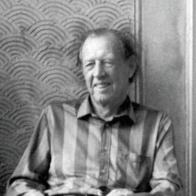 Raymond Williams Autograph Profile