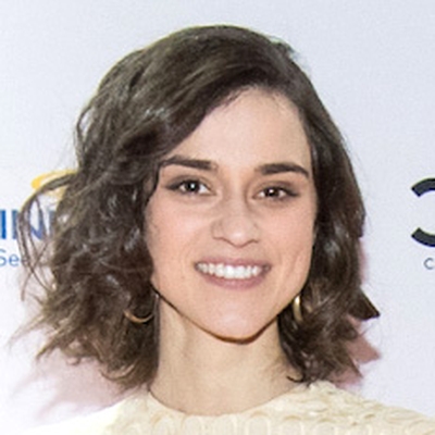 Rebecca Liddiard Autograph Profile