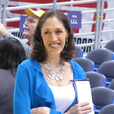 Rebecca Lobo Autograph Profile