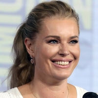 Rebecca Romijn