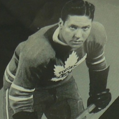 Red Horner Autograph Profile